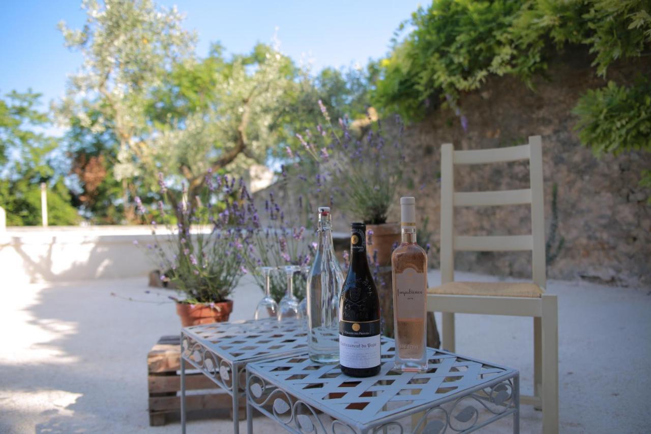 Les Yourtes De Provence Bed and Breakfast Saint-Paulet-de-Caisson Esterno foto